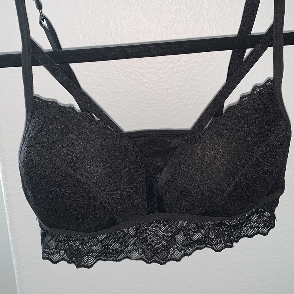 Victoria’s Secret Pink bralette